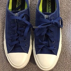 5y Blue Converse With Nike Insoles 💙 🌙